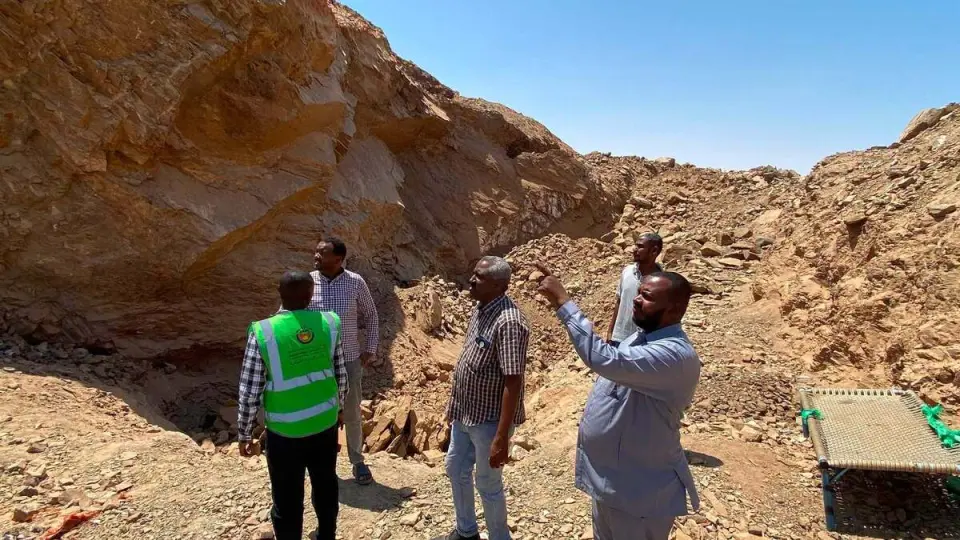 السودان.. مصرع 15 منقباً في انهيار منجم بمنطقة وادي حلفا